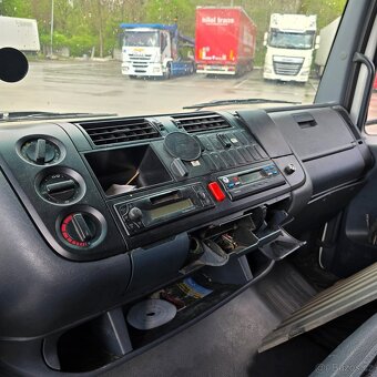Mercedes Benz Atego 718 - 11