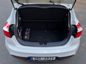 Kia Rio III. (2012) - krásný stav - 11