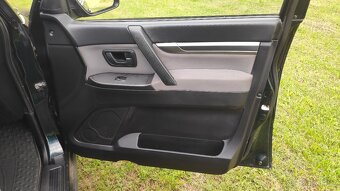 Mitsubishi Pajero, 3.2DI-D 147kw 7-míst ,Manuál, Bez DPF - 11
