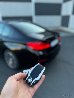 BMW 520d xDrive G30 140 kW, Sport Line,perfektní stav - 11