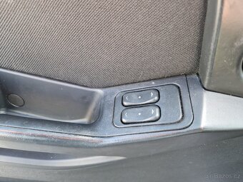 Opel Meriva 1.4 16v rok 2005 - 11
