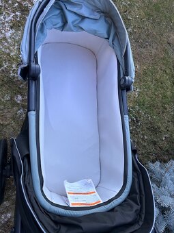 Thule Urban Glide 3 Black + hluboká korbička + pláštěnka - 11