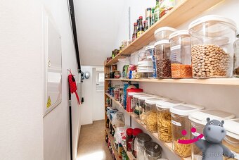 Prodej, rodinný dům, 160 m2, pozemek 569 v Mezouni okr. Bero - 11