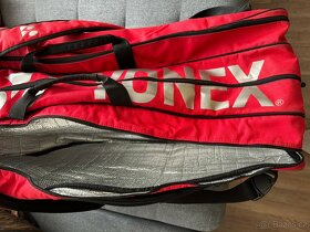 Prodám tenisovou raketu Zn. Yonex, + Yonex Bag - 11