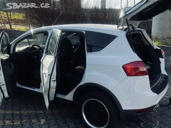 FORD Kuga 2,0 TDCi 2010 4X4 tažné CZ Cebia 250tKM - 11