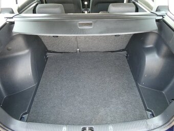 Škoda Fabia 1.2 TSi 63kW klima, webasto, serviska, 2.majitel - 11