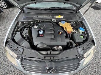 Volkswagen Passat 1.9 TDi 74 KW BEZ KOROZE - 11