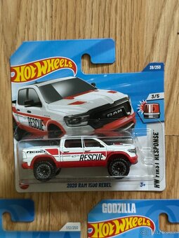 Hot wheels autíčka nové neotvorené - 11