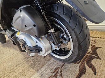 Piaggio MP3 500 ABS LED ESP USB 6/2016 - 11