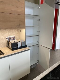 Sykora výprodejová kuchynská linka ze studia - 11