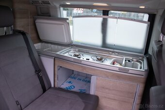 Volkswagen California - 11