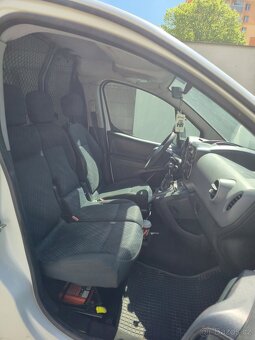 Vymenim Peugeot partner 1.6hdi STK 7/26 - 11