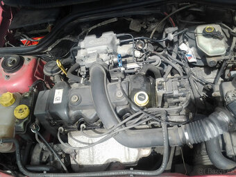 Ford Escort - použité náhradní díly z tohoto vozu levně - 11