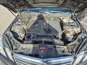 Mercedes-Benz E220 CDI 2010 - ruční ovládání plynu a brzdy - 11