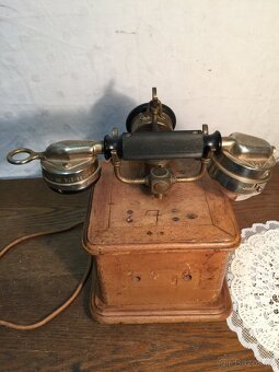 starý telefon - 11