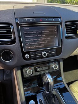Volkswagen Touareg Premium 3.0TDI 193kw AT/8 - 11