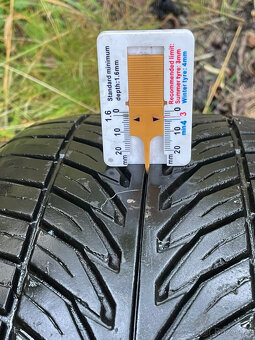 Alu 7J x 15H2  ET37 , 4 x 100, pneu 195/50 r15 - 11