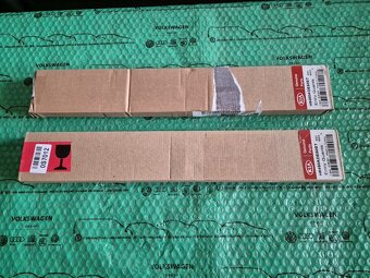 dekorativní ozdobné a ochranné lišty prahu Kia Stonic (YB CU - 11