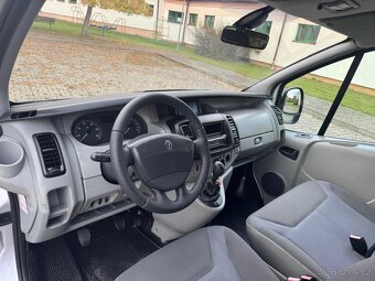 RENAULT TRAFIC 2.0DCI 84KW LONG 2X ŠOUPAČKY R.V.2008 - 11