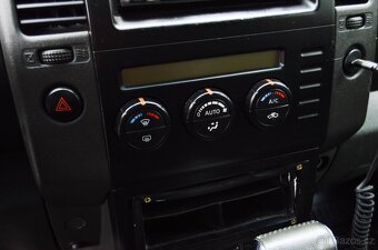 Nissan Navara DoubleCab 2.5D LE A/T - 11