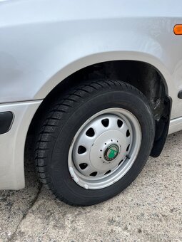 Škoda Felicia 1,3 MPI - 11