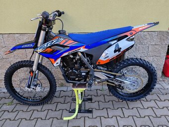 Motocykl Apollo SANO SRZ 250cc modrý - 11