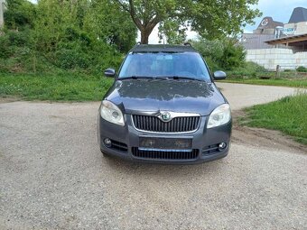 Škoda Roomster 1.4 16v 63kw Klima Model 2007 - 11