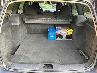 Volvo V50 1.6 nafta 2D - 11