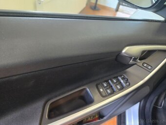 Volvo XC60 2,4d 150kW - 11
