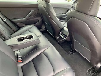 Tesla Model 3 Performance/Dual Motor/AWD/377 kW/2019 - 11