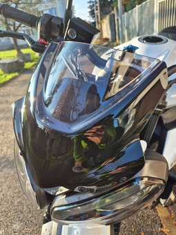TRIUMPH STREET TRIPLE 765 R 2024 - 11