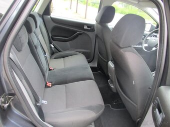 FORD FOCUS II - 1.6 TDCi - GHIA, Tažné zařízení - 11