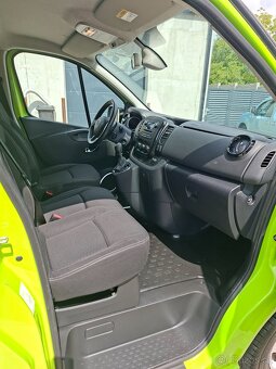 Opel Vivaro 1.6 biturbo busines edition 9 mist - 11