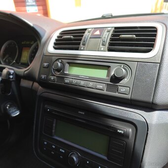 Škoda Fabia combi 1.4 TDI 59kw,poctivých 282tkm,ELEGANCE - 11