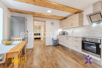 Prodej rodinného domu 3+1, 138 m2, pozemek 504 m2 - Brumov - - 11