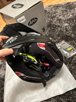 Airoh twist 3, veľkosť L”, 2025’ - 11