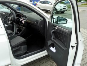 Volkswagen Tiguan (2017) 2,0 TDi R-LINE 4mot SERVIS - 11