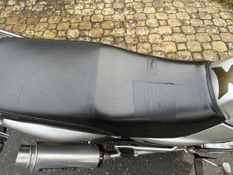 Yamaha YBR 125 - 11
