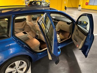 OCTAVIA 3 COMBI 2.0 TDI 4x4 - 11
