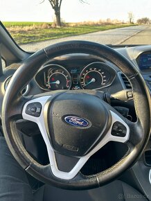 Ford Fiesta Trend - 11