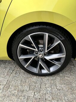 Škoda Superb 2.0 TDI Sportline 110kW - 11