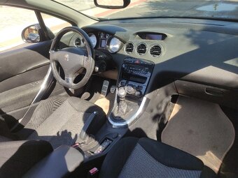 Peugeot 308CC 2.0 HDI 120kw r.v. 2011 cabrio po faceliftu - 11