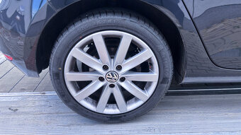 Vůz na náhradní díly VW Golf 6 hatchback 2009 CAXA LHY LC9X - 11