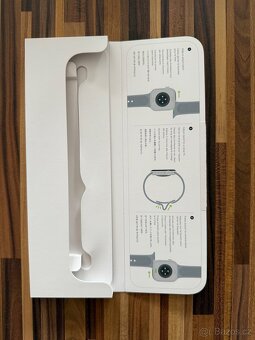 Apple Watch Series 10 46mm - baterie 96% - 11