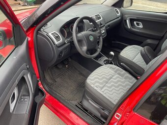 Škoda Roomster 1,2htp 51kw pouze 70tis najeto - 11