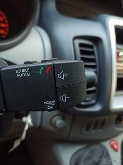 OPEL VIVARO 2.0CDTI 84KW L1 R.V.2014 - 11