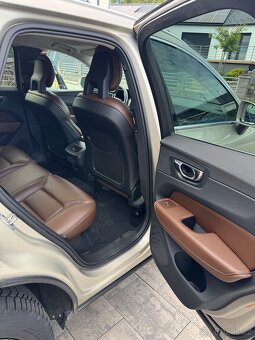 Volvo XC60 2.0 i , INSCRIPTION, Koupeno v ČR - 11