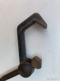 Hasák kloubový velký starý za 600 kč. - 11