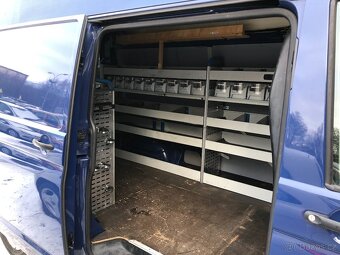 VOLKSWAGEN TRANSPORTER 2.0 TDI - 11