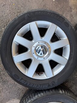Originální VW alu kola R16 s pneu 205/55/16 Michelin - 11